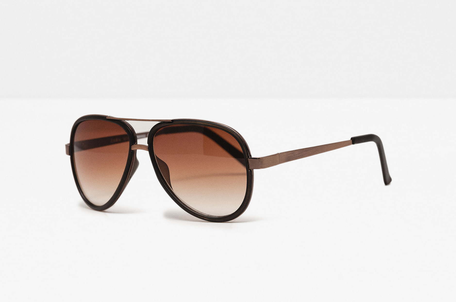 COPPER ARMS AND DETAIL SUNGLASSES