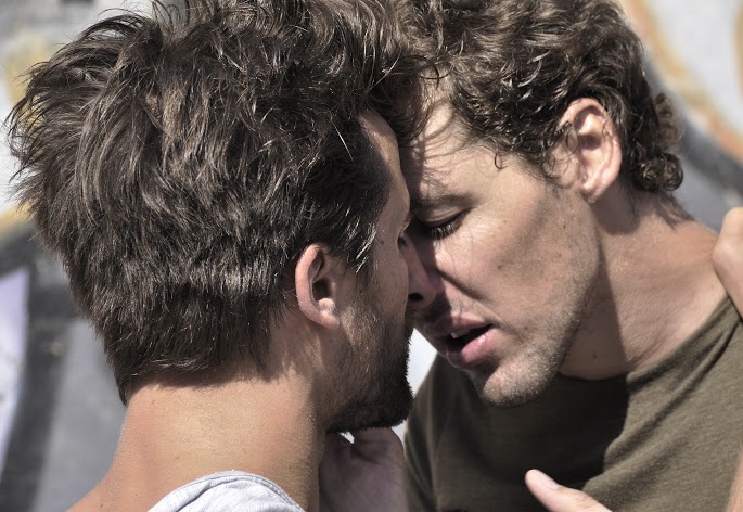 FILM REVIEW | In The Grayscale – A Chilean love affair