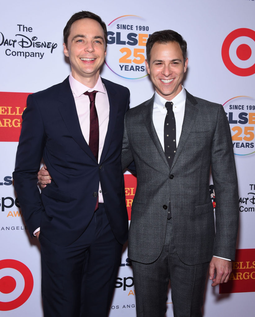 Is Big Bang Theory's Jim Parsons married? 2 Is Jim PArsons Married