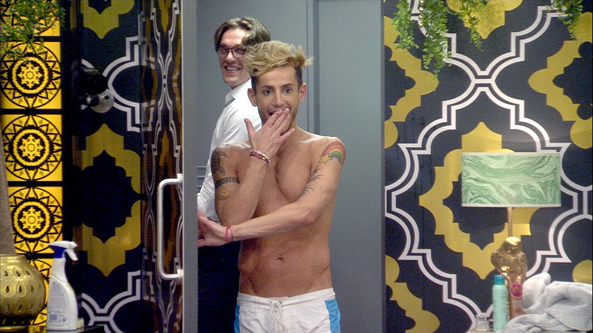 CBB Willy Shocker: Frankie gets an eyeful from Lewis 1 Lewis shows Frankie his Penis