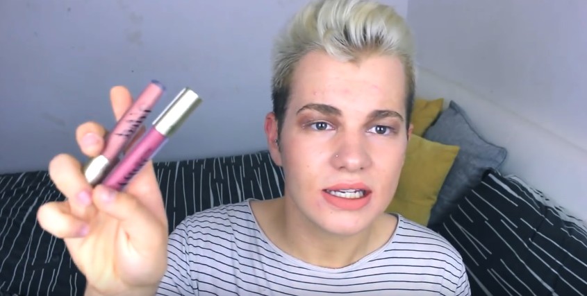 YouTuber Georgie tells mum “stop living in the dark ages”