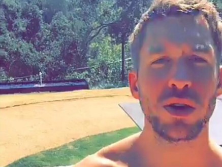 So how did Calvin Harris wish his Manager Happy Birthday … nearly naked of course