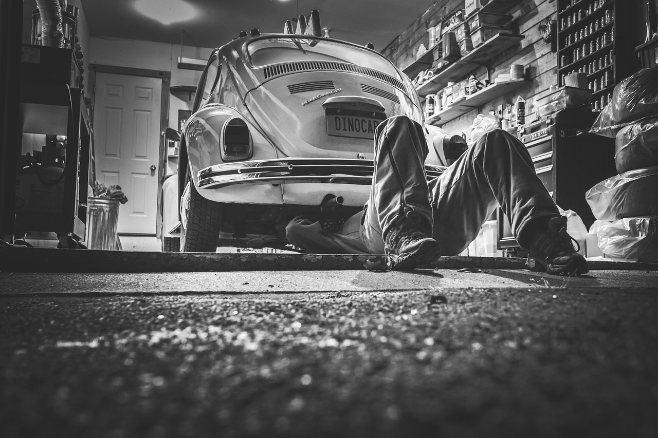 6 out of 10 drivers don’t know about MOT changes which cost them £2500