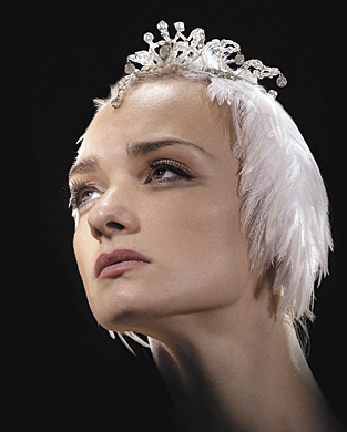 THEATRE REVIEW | Swan Lake - St. Petersburg Ballet Theatre - London 1