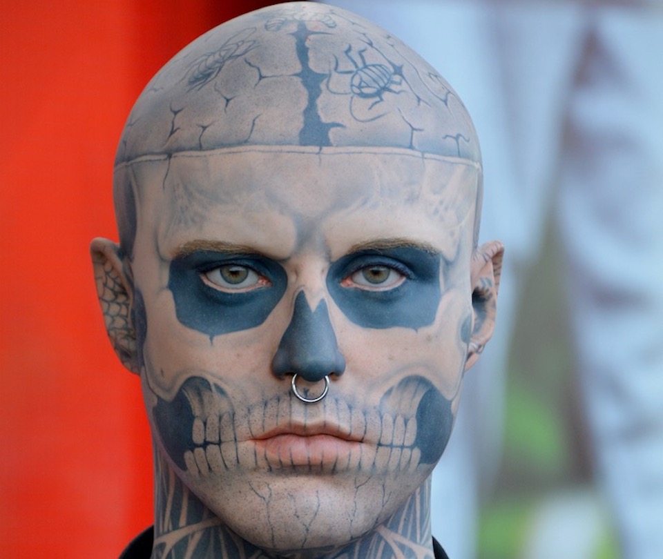 Model who starred in Lady Gaga's Born This Way has died, 32 2
