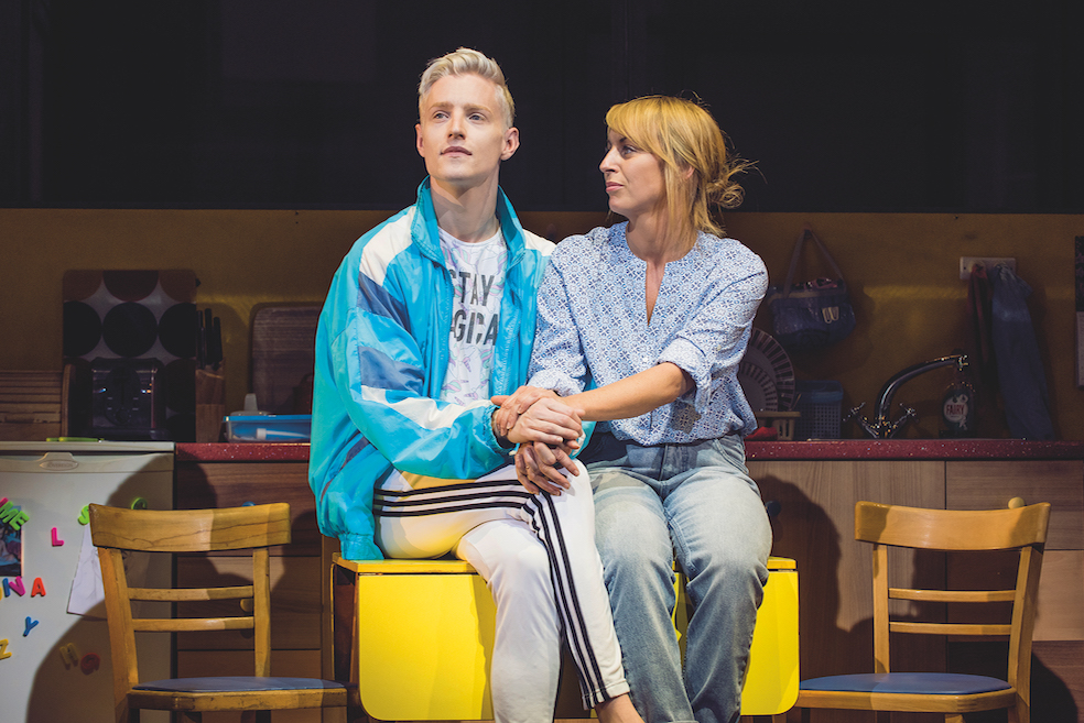 THEATRE REVIEW | Everybody’s Talking About Jamie, Apollo Theatre, London 2