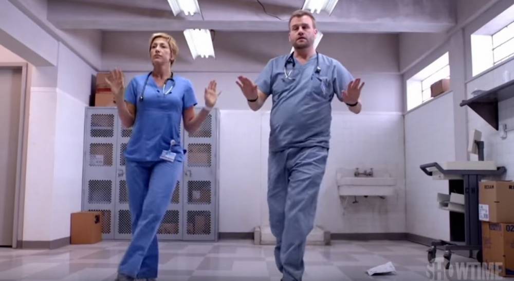 Nurse Jackie star gets engaged to his partner 2