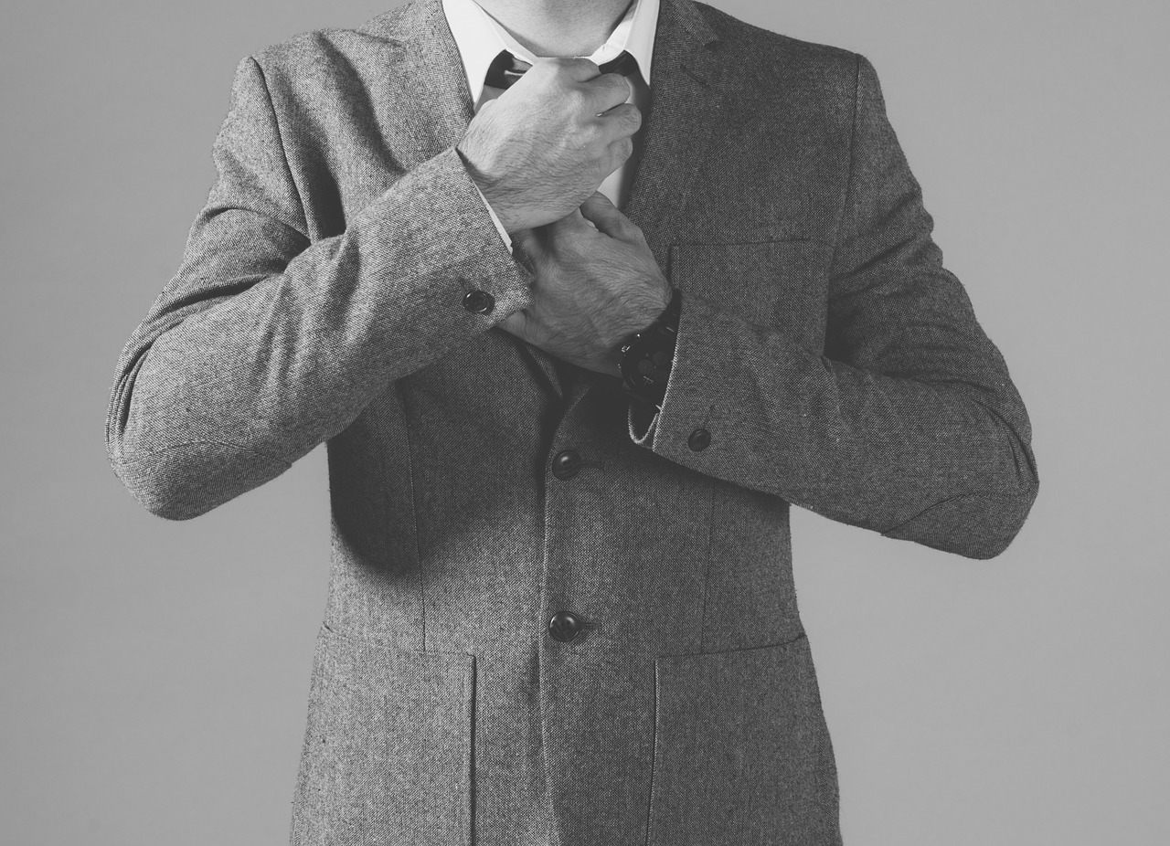 "Proportionising (TM)": 5 Tips To Dressing Slimmer For Any Guy 1