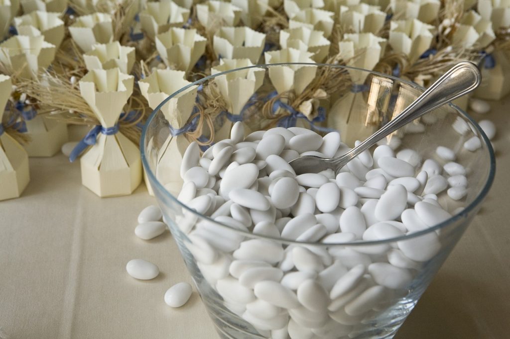 Favours 1 Find the perfect wedding favours