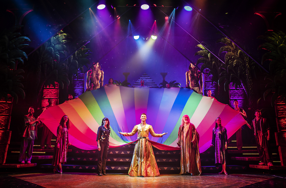 THEATRE REVIEW | Joseph and the Amazing Technicolour Dreamcoat – National Tour