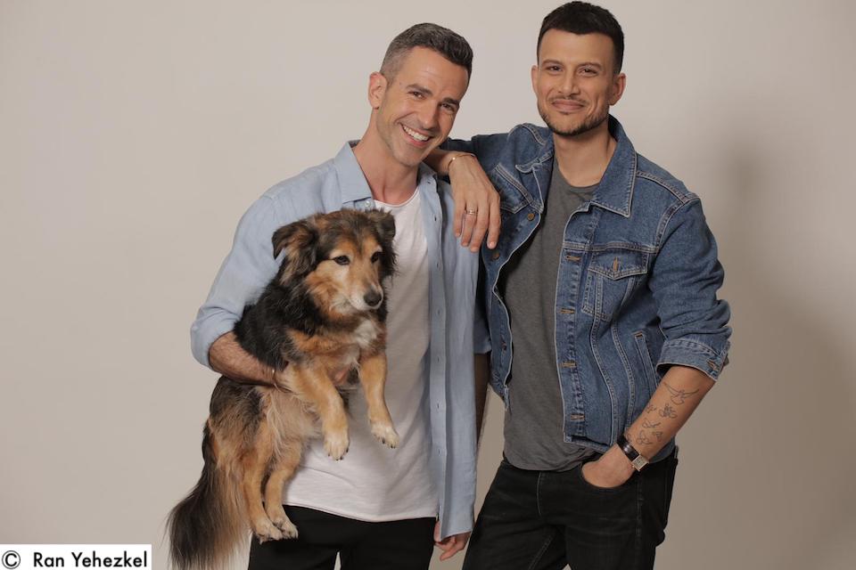 Assi Azar and his husband star in a major advertising campaign, in an Israeli first 2