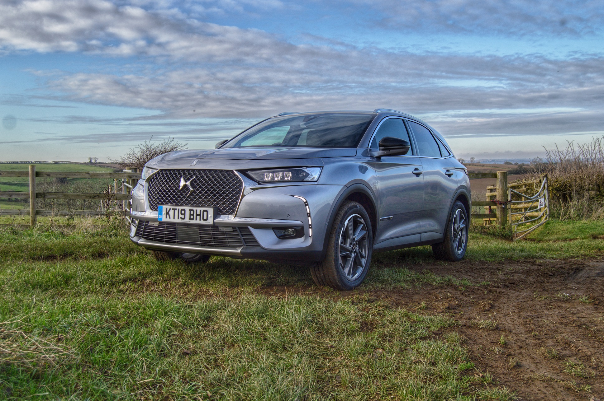 CAR REVIEW | DS7 Crossback