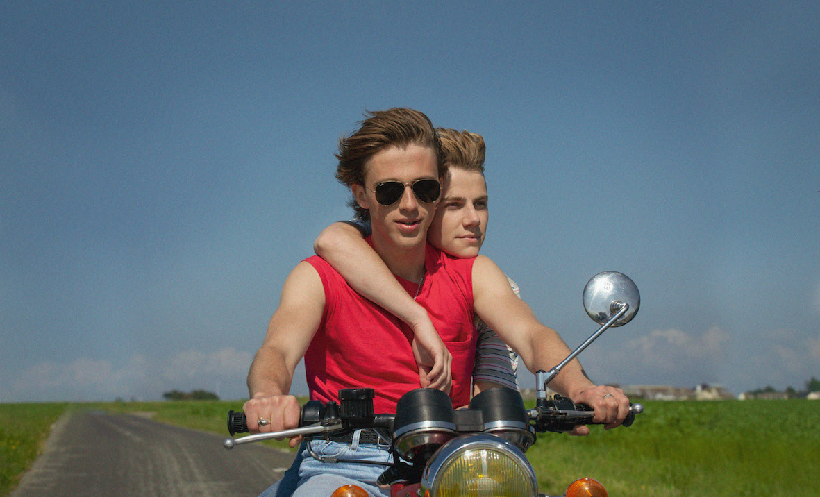 FILM REVIEW | Summer of ’85 – The joys of young love